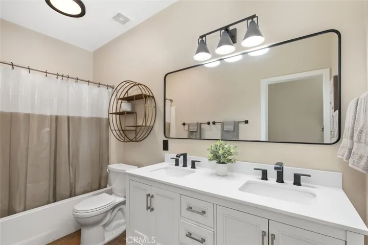 1842 Morfontaine Way, Corona, California 92883