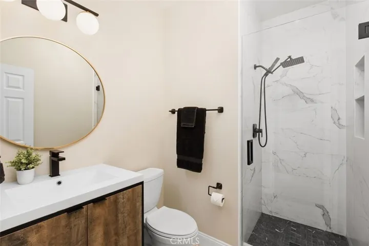 1842 Morfontaine Way, Corona, California 92883