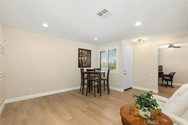 1842 Morfontaine Way, Corona, California 92883