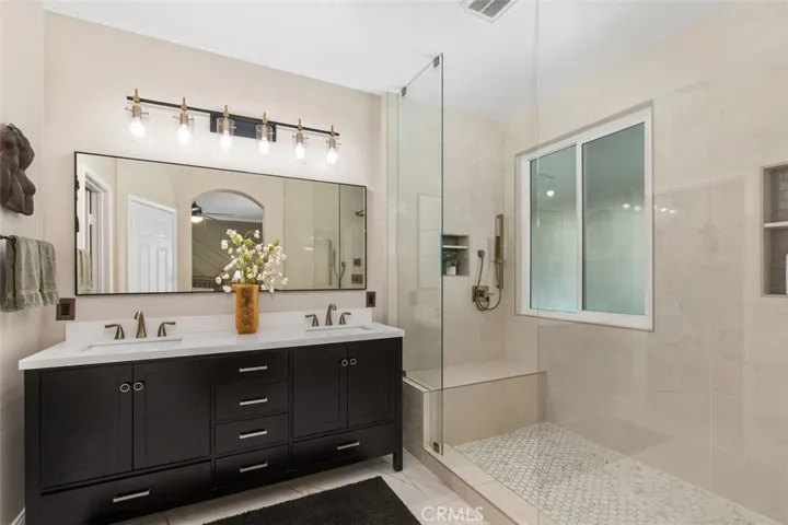 1842 Morfontaine Way, Corona, California 92883