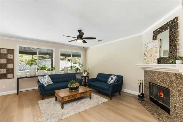 1842 Morfontaine Way, Corona, California 92883