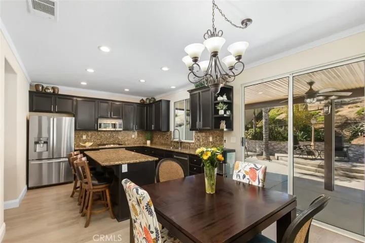 1842 Morfontaine Way, Corona, California 92883