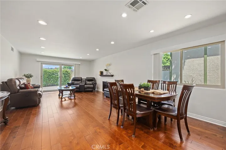 Open living concept