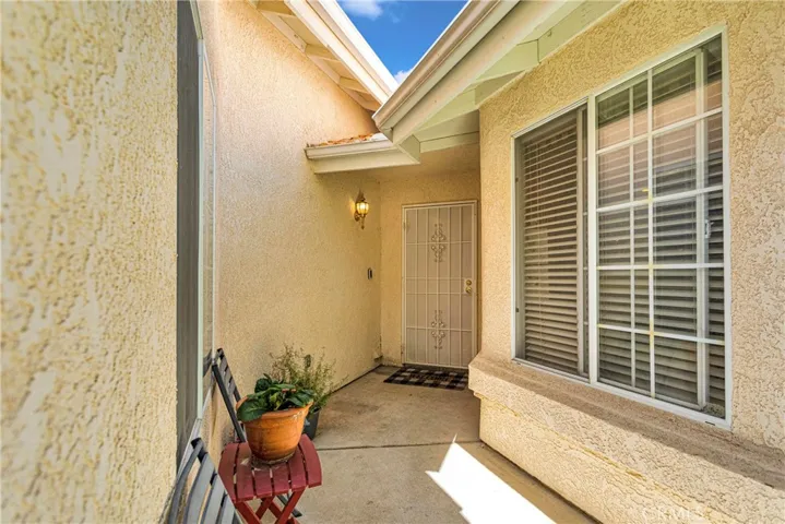 12870 Bermuda Dunes Drive, Victorville, California 92395