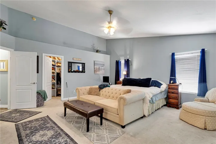 12870 Bermuda Dunes Drive, Victorville, California 92395