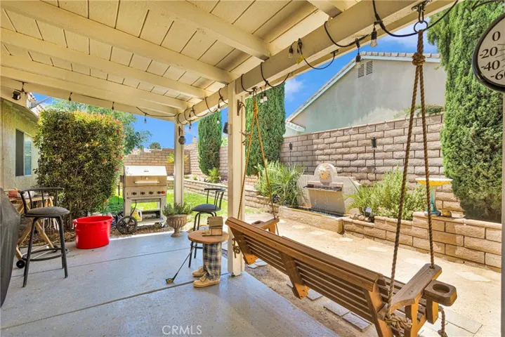 12870 Bermuda Dunes Drive, Victorville, California 92395