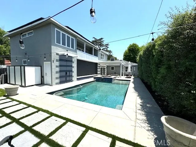 3931 Marron Avenue, Long Beach, California 90807