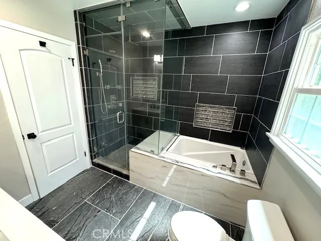 3931 Marron Avenue, Long Beach, California 90807