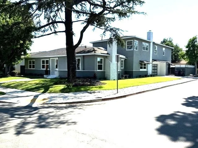 3931 Marron Avenue, Long Beach, California 90807