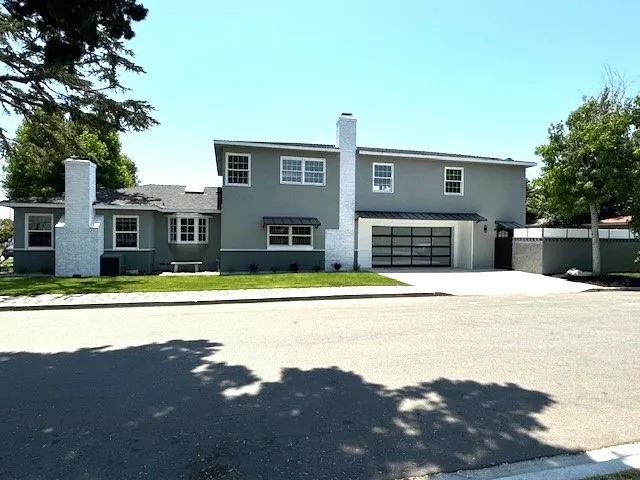 3931 Marron Avenue, Long Beach, California 90807