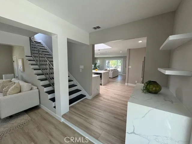 3931 Marron Avenue, Long Beach, California 90807