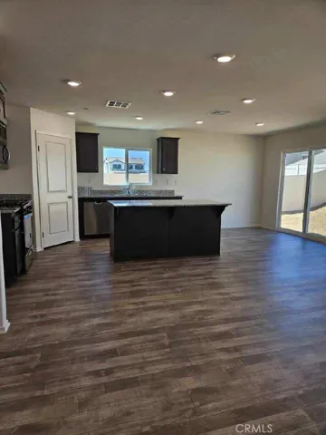 1188 Trumpet Lily Way, Perris, California 92571