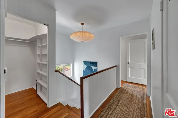 5167 1/2 Village, Los Angeles, California 90016