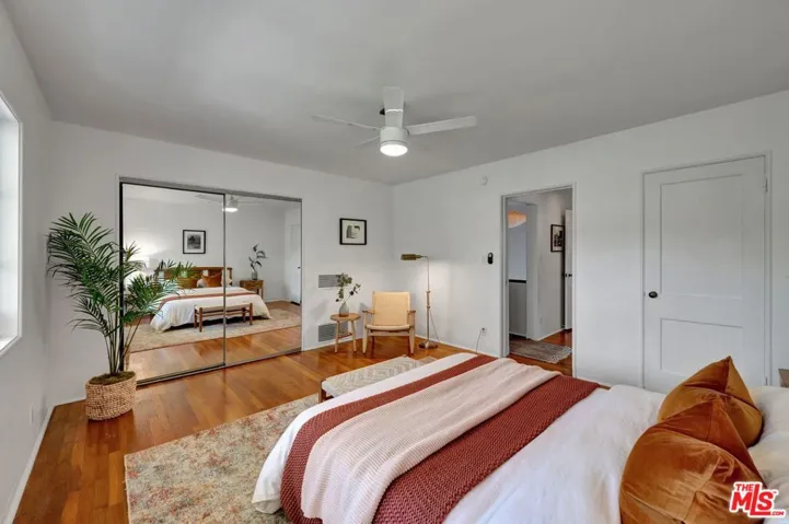5167 1/2 Village, Los Angeles, California 90016