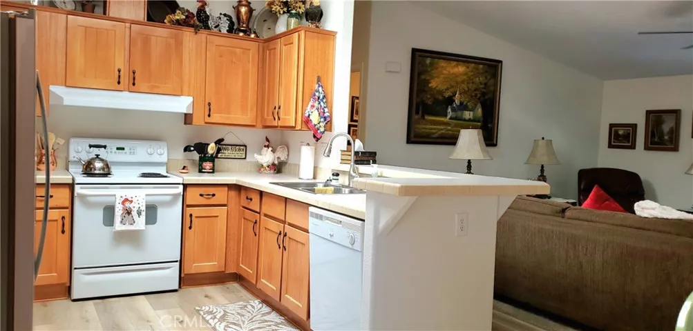 21621 Sandia Road 95, Apple Valley, California 92308
