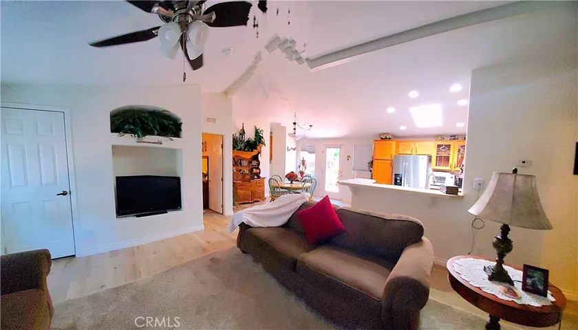 21621 Sandia Road 95, Apple Valley, California 92308