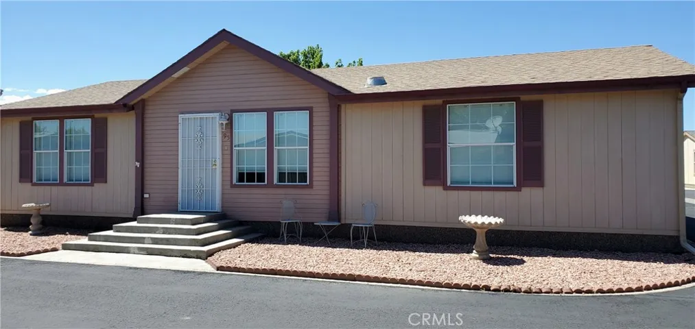 21621 Sandia Road 95, Apple Valley, California 92308