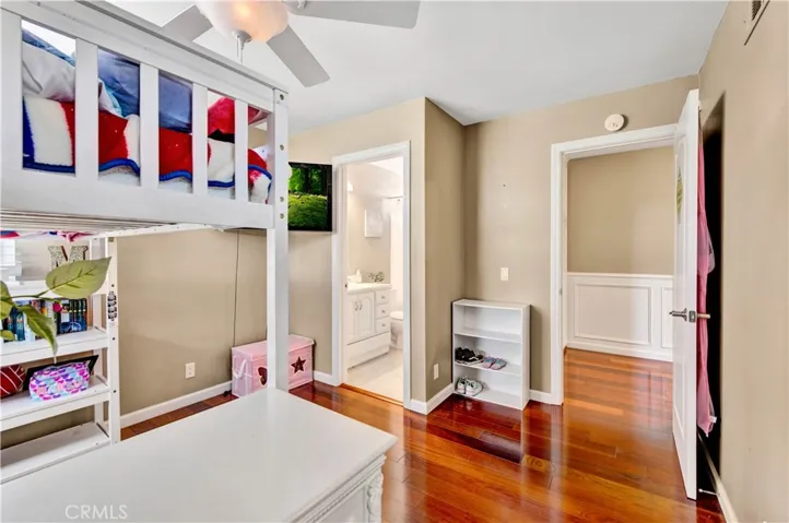 Ceiling fan