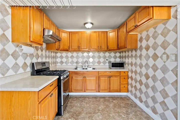 5919 Bee Jay Street, Riverside, California 92503