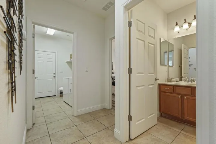 2454 Rockbrook Lane, Manteca, California 95336