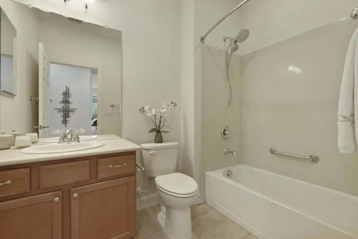 2454 Rockbrook Lane, Manteca, California 95336