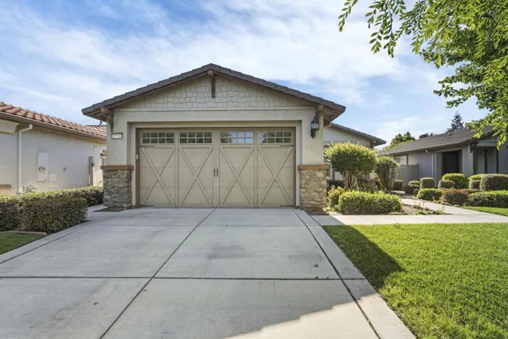 2454 Rockbrook Lane, Manteca, California 95336