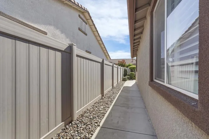2454 Rockbrook Lane, Manteca, California 95336