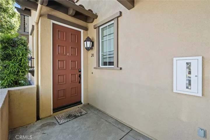 20 Dietes Court, Ladera Ranch, California 92694
