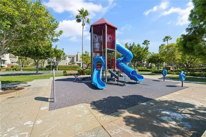 20 Dietes Court, Ladera Ranch, California 92694