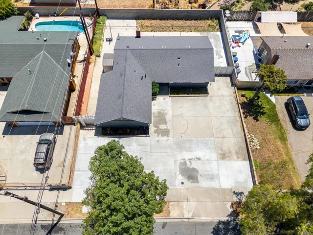 1752 N Corona Avenue, Ontario, California 91764