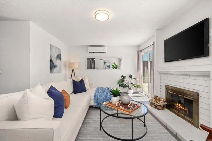 1752 N Corona Avenue, Ontario, California 91764