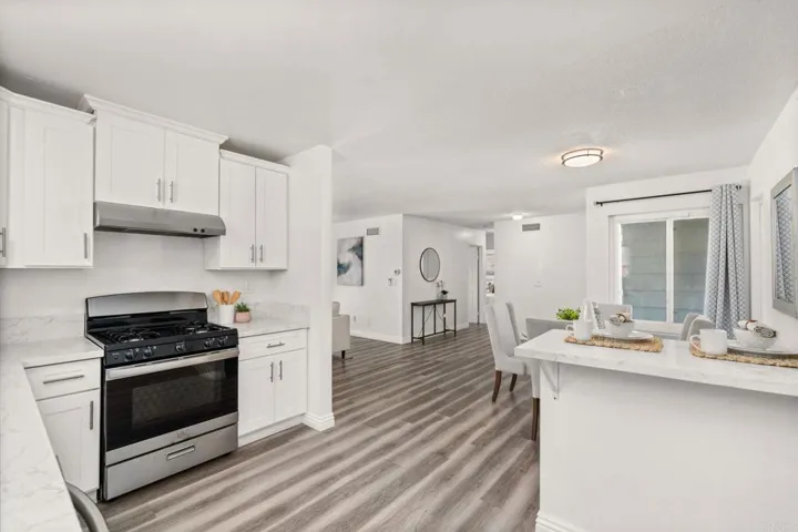 1752 N Corona Avenue, Ontario, California 91764