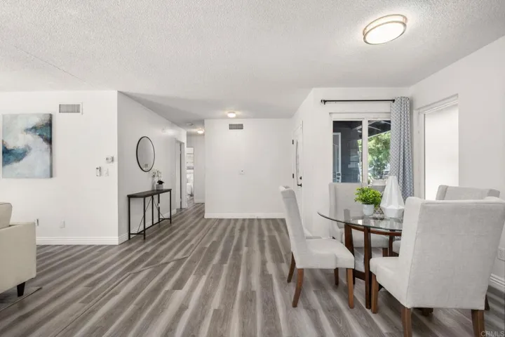 1752 N Corona Avenue, Ontario, California 91764