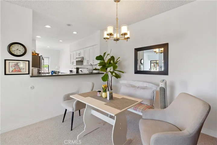 10470 Riverside Drive 302, Toluca Lake, California 91602