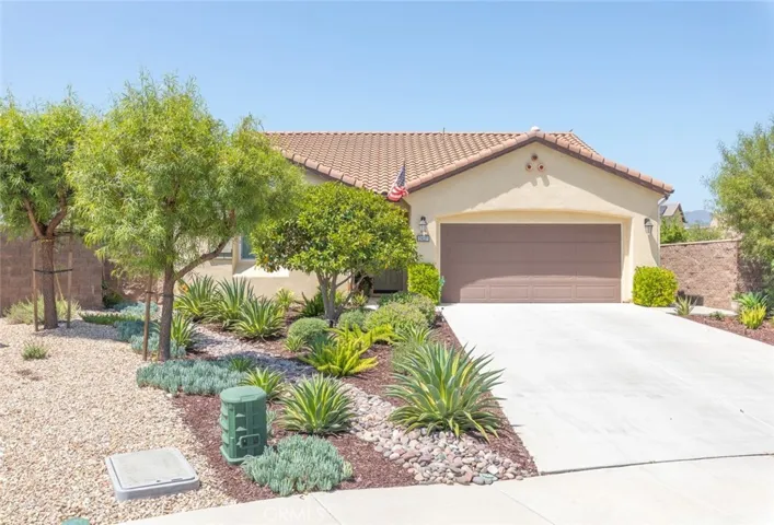 29237 Royal Tarlair, Lake Elsinore, California 92530