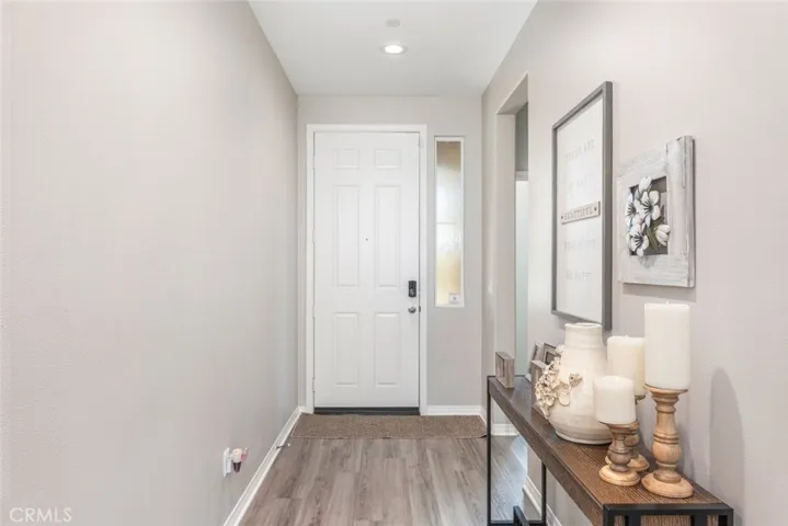 29237 Royal Tarlair, Lake Elsinore, California 92530