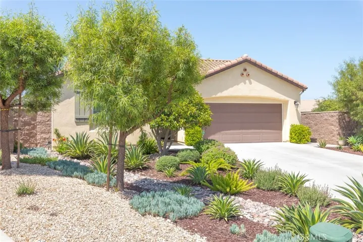 29237 Royal Tarlair, Lake Elsinore, California 92530