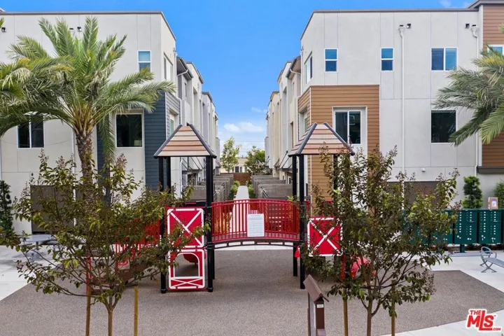 14416 Plum Lane 2, Gardena, California 90247