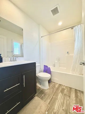 14416 Plum Lane 2, Gardena, California 90247