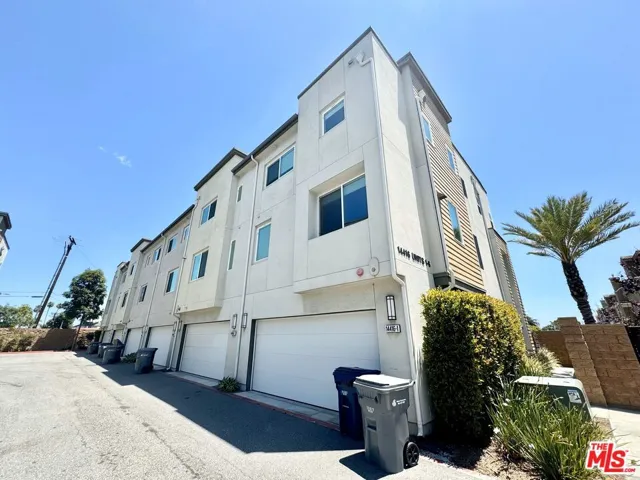 14416 Plum Lane 2, Gardena, California 90247