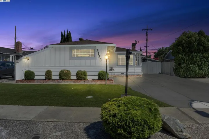 3123 Cabrillo Ave, Santa Clara, California 95051