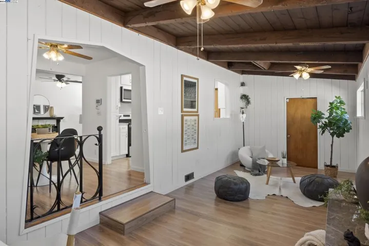 Bonus room with bonus half bath