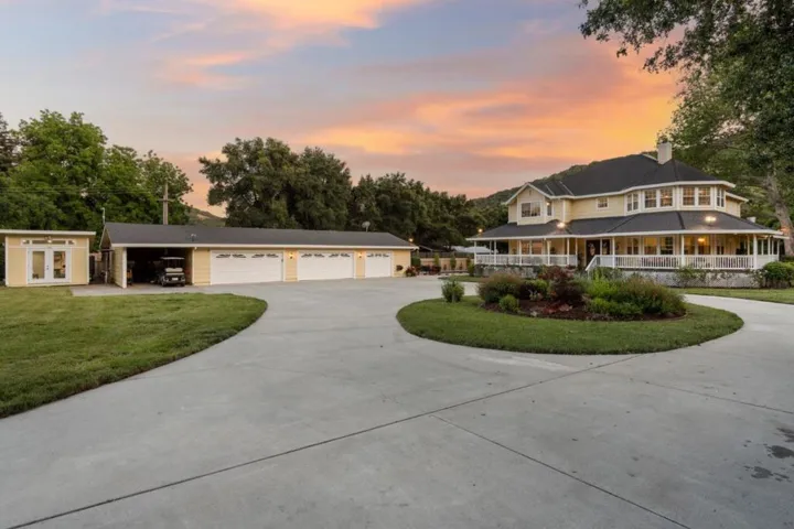 12135 Watsonville Road, Gilroy, California 95020