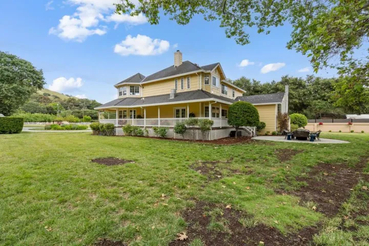 12135 Watsonville Road, Gilroy, California 95020