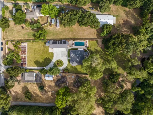 12135 Watsonville Road, Gilroy, California 95020