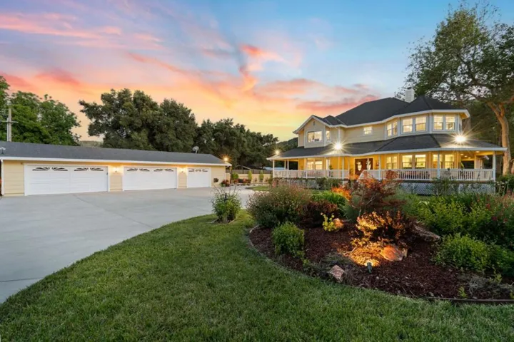 12135 Watsonville Road, Gilroy, California 95020