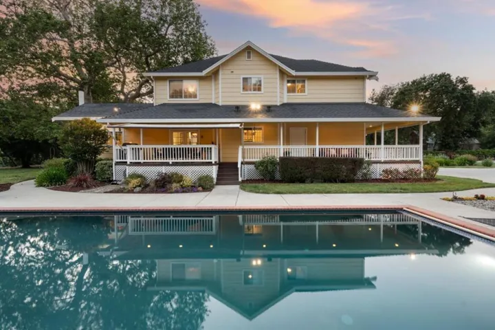 12135 Watsonville Road, Gilroy, California 95020