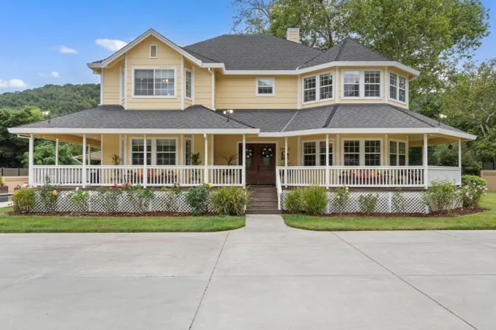 12135 Watsonville Road, Gilroy, California 95020