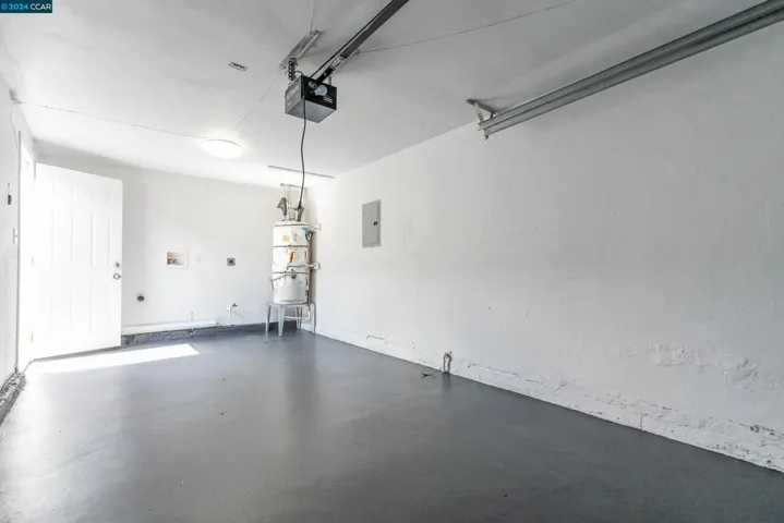 2501 Garvin Ave, Richmond, California 94804