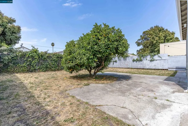 2501 Garvin Ave, Richmond, California 94804
